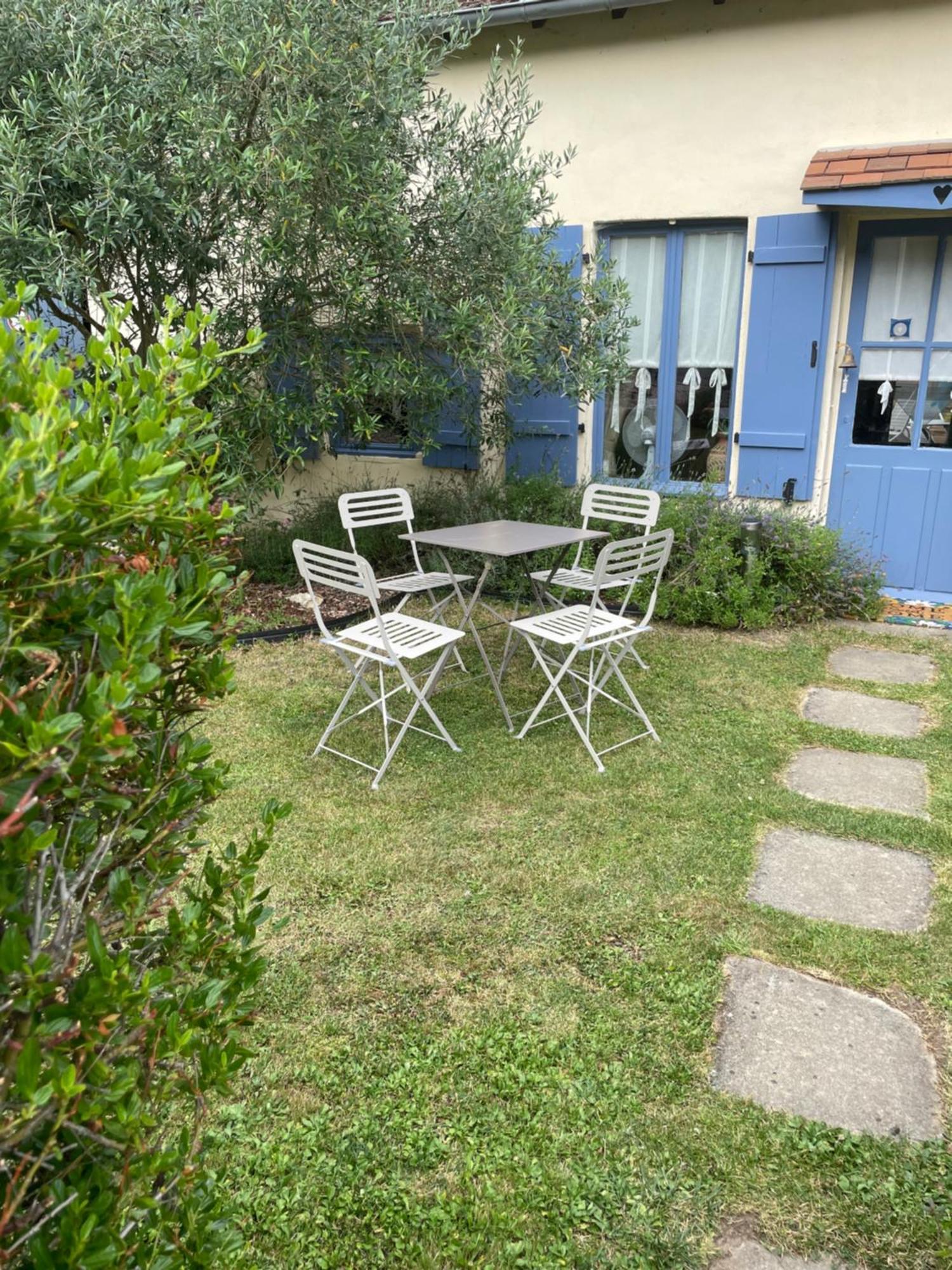 Lavender Cottage Chezelles  Buitenkant foto